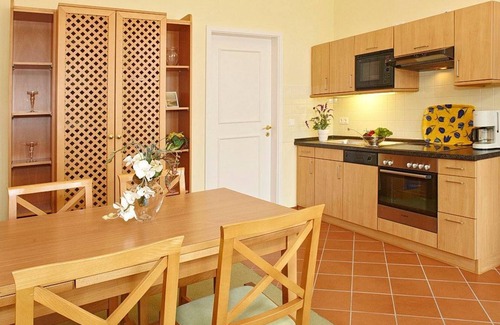 Seebad Heringsdorf Apartment | Reside in the historic villa on the Baltic Sea beach in Kaiserbad Heringsdorf! -