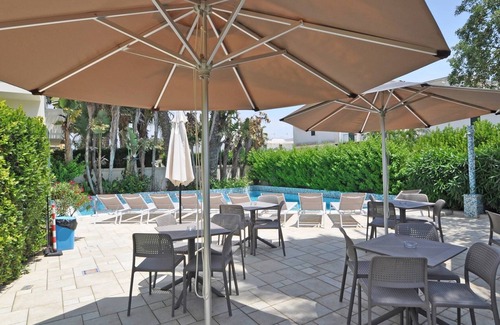 Torre San Giovanni Apartment | Residence Arainn Castro - Pool Sleeps 4 Wifi