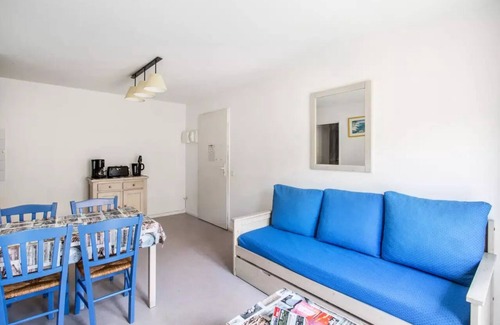 Carnoux-en-Provence Apartment | Residence Debussy - maeva Home - 2 Room Apartment 4 People - Budget