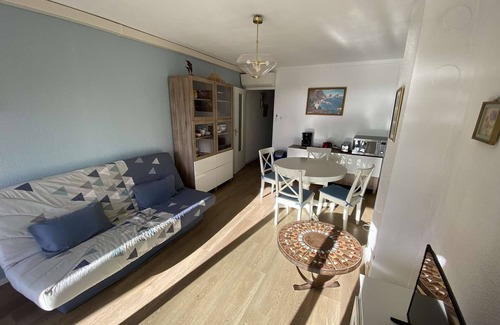 Les Sablettes Apartment | Residence in the heart of the Sablettes landscape park