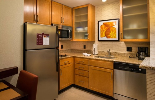 Gainesville Hotel | Residence Inn by Marriott Gainesville I-75