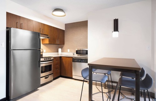 Franklin Park Hotel | Residence Inn By Marriott Austin South