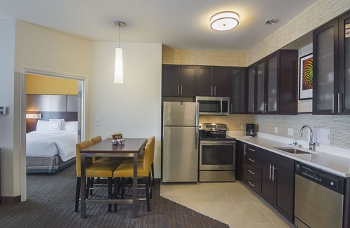 Denton Hotel | Residence Inn by Marriott Denton