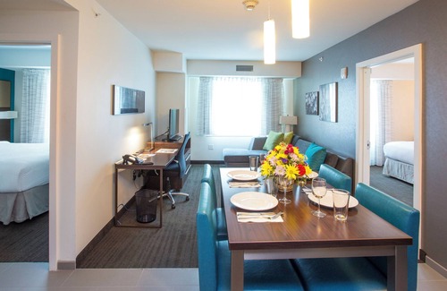 East Bronx Hotel | Residence Inn New York The Bronx At Metro Center Atrium