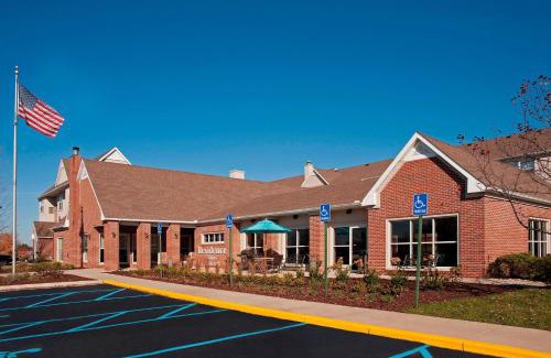 Lansing Hotel | Residence Inn Lansing West