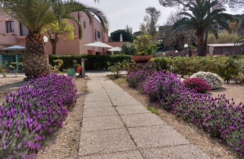 Lido di Capoliveri Apartment | Residence Lido I Palmizi, just 4 minutes walk from the bech