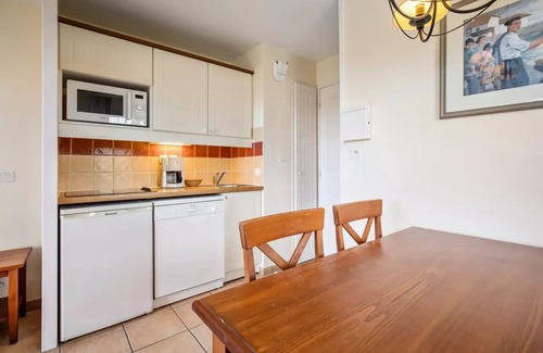 Uhart-Cize Apartment | Residence Le Parc d'Arradoy - maeva Home - 2-Room Apartment 5 People - Comfort