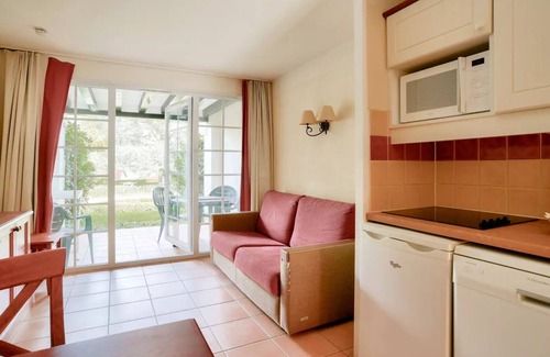 Uhart-Cize Apartment | Residence Le Parc d'Arradoy - maeva Home - 2-room apartment for 4 people - Comfort