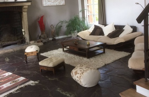 Saint-Piat House | Residence on the banks of the Eure that can accommodate 18 people for a weekend