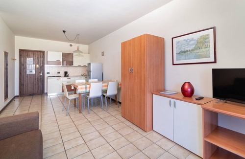 Moniga del Garda Apartment | Residence Primera, Moniga del Garda
