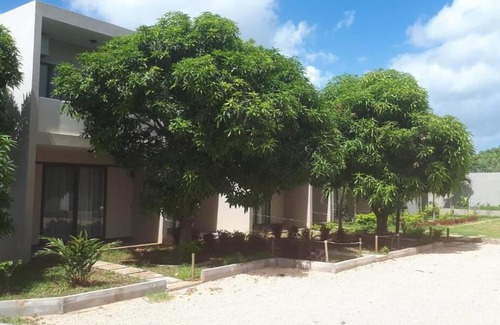 Pointe Aux Sables Apartment | Residence Rivabella