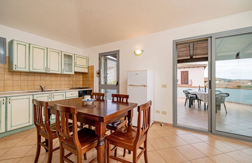 Monte Petrosu Apartment | Residence with pool in Cala Girgolu