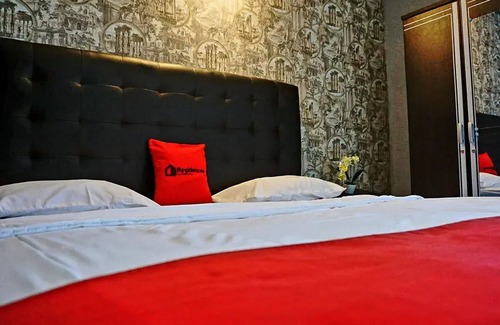 Cisarua House | Residences by RedDoorz near Taman Safari