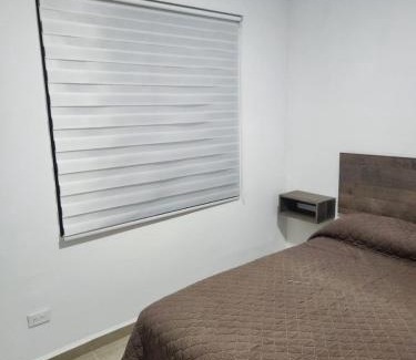 San Luis Potosi House | Residencia en zona industrial