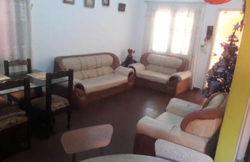 Encarnacion House | Residencia Espinola