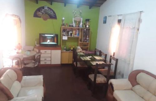Encarnacion House | Residencia Espinola