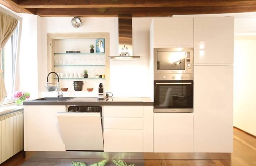 Verona City Centre Apartment | Residenza Corte Carnesali - Italian Homing
