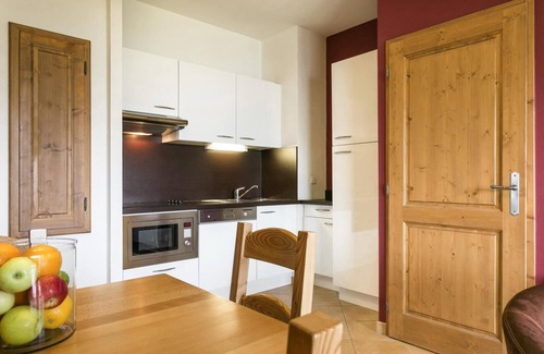 Sainte-Foy-Tarentaise Apartment | Resort center, fitness, swimming pool, terrace, balcony, tv, ski locker, 41-48m²