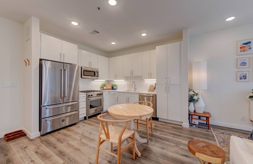Port Aransas Condo | Resort Pools, Pet Friendly, Boardwalk to Beach