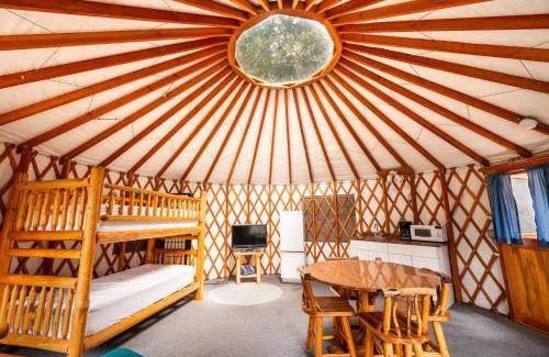 Hiouchi Resort | Resort ∙ Redwood Meadows RV Resort