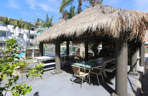 Hawks Nest House | Resort Style Holiday
