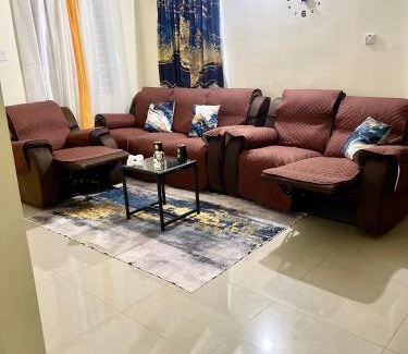 Old Harbour Apartment | Resort Vibes Getaway - Colbeck Manor Old Harbour - Gated, pool, gym