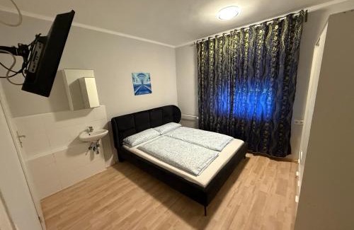 Hamm House | Rest Best L97