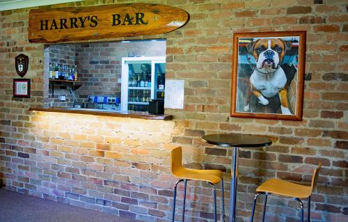 Glen Innes Hotel | Rest Point Motor Inn