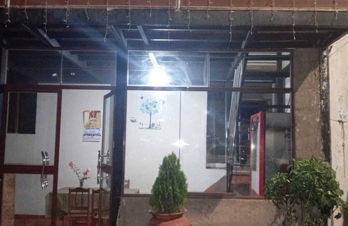 San Salvador Apartment | Restaurant - Lodging " Moisés El Salvador".