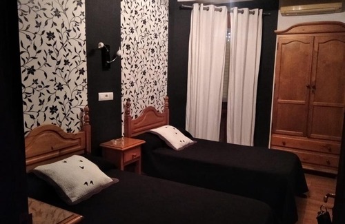 Moraleja House | Restaurante & Hostal El Volante