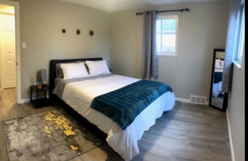 South Hills House | Restful Nest near downtown