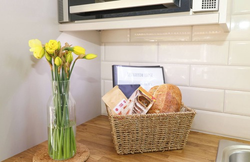 Bamburgh Cottage | RESTHARROW LODGE, pet friendly, with hot tub in Bamburgh