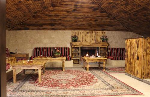 Jounieh Hotel | Reston Hotel
