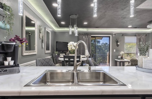 Table Rock Condo | Retreat at the Pointe – In the heart of the Ozarks | Nearby Famed Branson Attrac