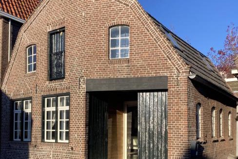 Lith House | RetreatHouse