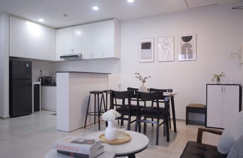 District 4 Apartment | Retro 2bed Apartment - Spectaculous view