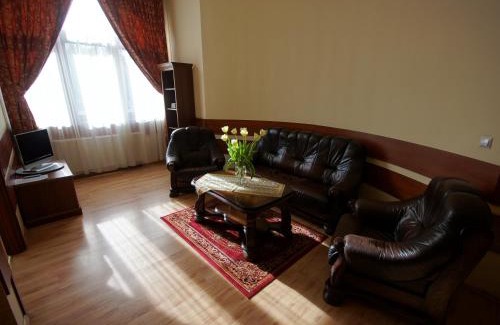 Spala House | Rezydencja Spalska