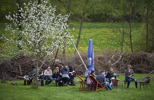 Poppenhausen RV Rental | Rhön-Indianer-Hotel