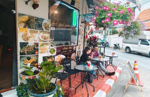 Ban Phan Thom House | Rhythm of life guesthouse 56