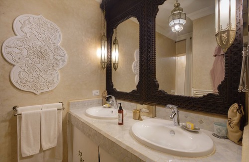 Diour Jdad House | Riad Kheirredine