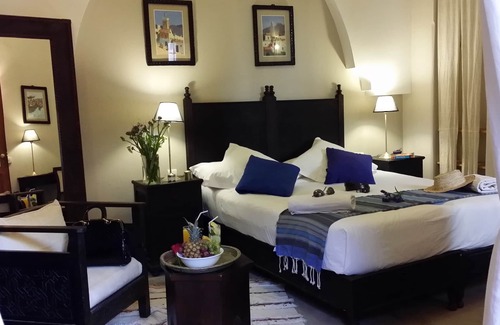 Mellah House | Riad Marrakech Pool * * * BnB WiFi * * Medina Centre Spa/Dining/Excur