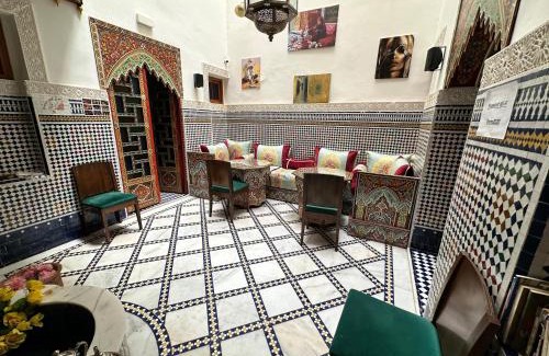 Layoun House | Riad Shama Fes