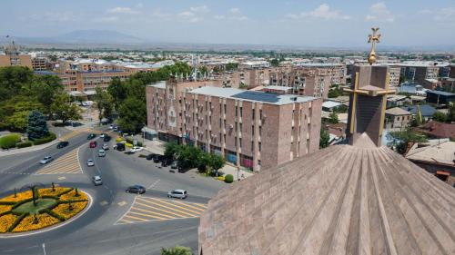 Ecmiadzin Hotel | Richmind Hotel