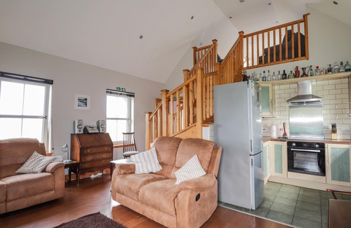 Kilmaluag Cottage | RIDGE END COTTAGE, family friendly, with open fire in Conista