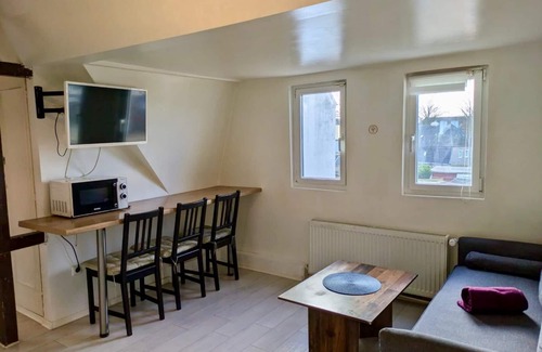 Neumuenster House | Ringstraße 37 W4 - 2 bedrooms with 2 bathrooms