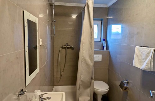 Neumuenster House | Ringstraße 37 W4 - 2 bedrooms with 2 bathrooms