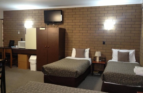 Drumcondra Hotel | Rippleside Park Motor Inn