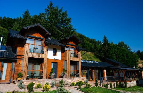 Gura Humorului Ski Chalet | Rita Art Chalet Voronet