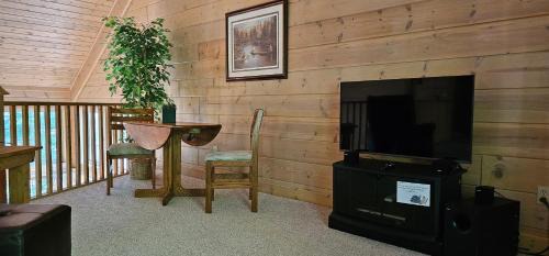 Tower House | River Bend Escape by Leavetown Vacations