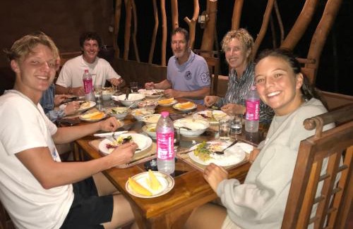 Udawalawa Hotel | River Cottage Safari